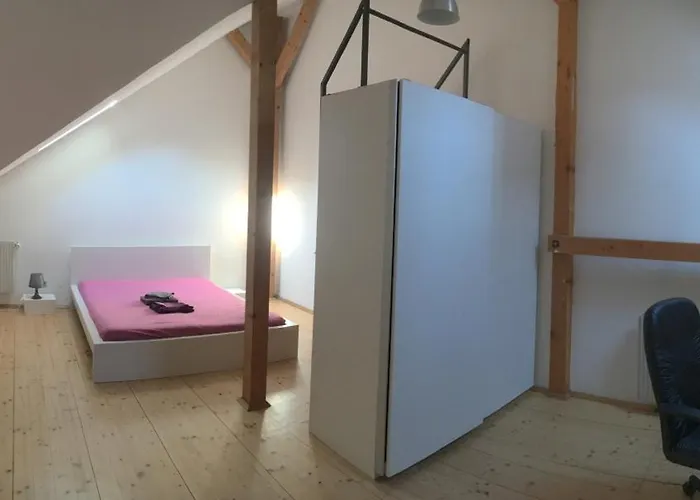 Dachgeschosswohnung Mit 2 Schlafzimmern Graz